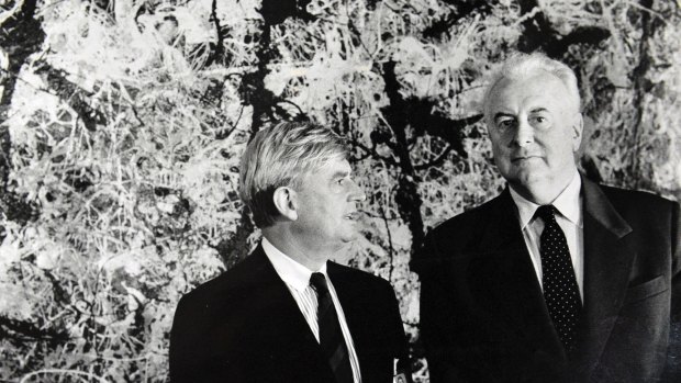 Former PM Gough Whitlam and director of the Australian National Gallery James Mollison (left) in front of Jackson Pollack's Blue Poles. 