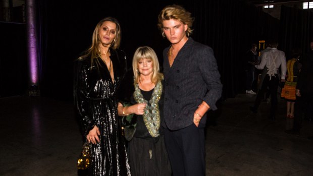 Jordan Barrett with his mum Julie Barrett and friend Cheyenne Tozzi.