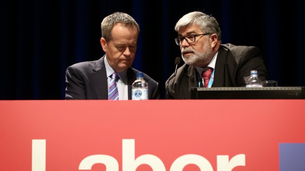 Opposition Leader Bill Shorten and Senator Kim Carr during the ALP National Conference in July 2015. 