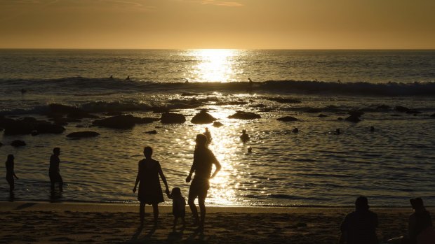 The return to more typical October daytime temperatures follows Sydney's hottest trio of days this early in the warming season on record.