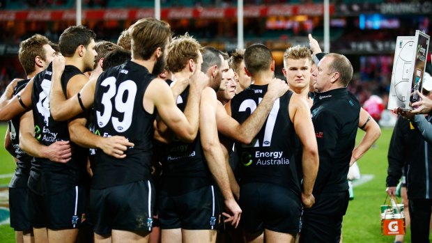 Dissapointing in 2015:  Port Adelaide team with head coach Ken Hinkley.
