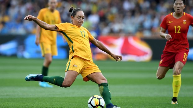 Kyah Simon delivers a stunning strike to put the Matildas back on level terms.