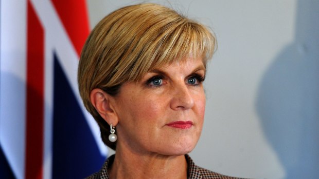 Foreign Minister Julie Bishop has not allayed concerns about whether the Turnbull government's refugee swap deal will go ahead.