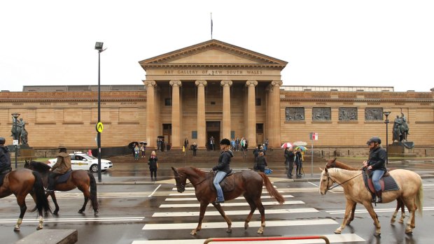 Senior executive Jacquie Riddell has left the Art Gallery of NSW.

