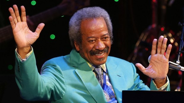 Allen Toussaint thanks the audience after a benefit concert/tribute in his honor at Harrah's New Orleans Theatre in 2013.