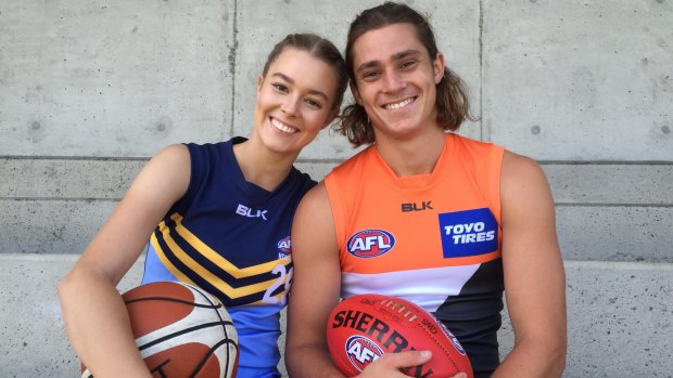 Sophie Steele is hoping to follow her brother Jack and become a professional AFL player.