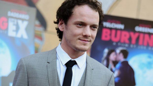 Anton Yelchin died in an accident in his driveway. 