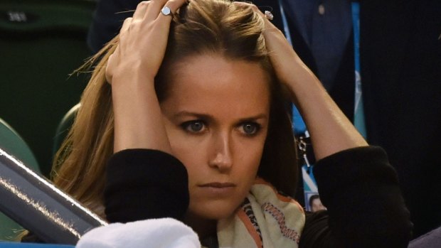 It's all gone pear-shaped: Andy Murray's fiancee, Kim Sears, sees the end approaching.