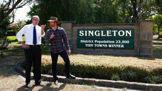Luke Foley and Labor candidate Martin Rush  in Singleton on Wednesday. 