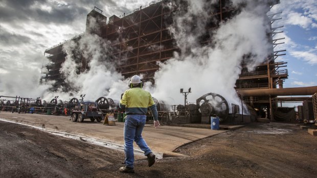 Queensland Nickel's 550 remaining workers will lose their jobs at the close of business on Friday.