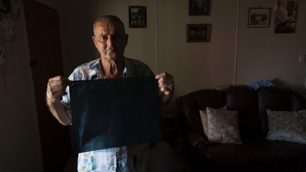 Retired Queensland miner Percy Verrall, diagnosed with black lung, believes compensation should be paid to affected workers.
