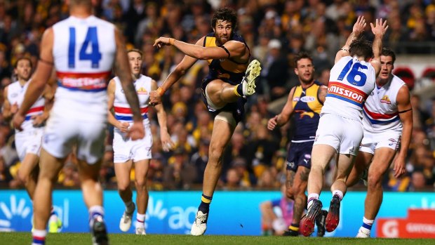 Josh Kennedy has booted 34 goals for the Eagles in 2017.