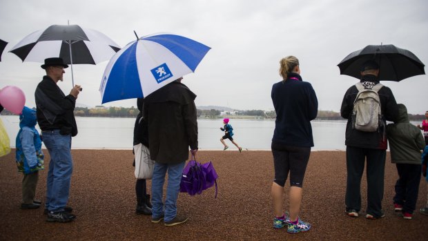 Wet weather didn't deter runners at the Mother's Day Classic.