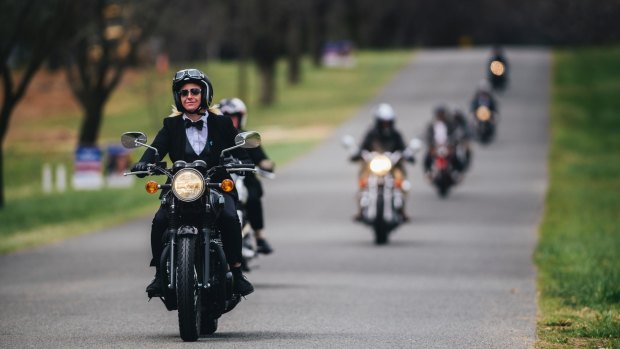 Riders arrive at Government House to meet with the Governor General.