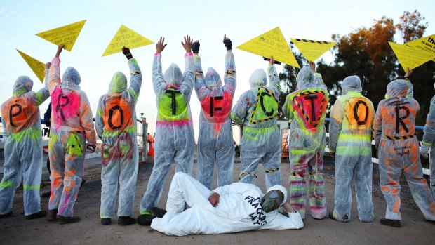 Pratzky (at front) with anti-CSG protesters. 