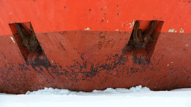 Tony Fleming, "Bow of the 'Aurora Australis' Australia's research and resupply icebreaker" (2012) in "Antarctica" at Photoaccess.