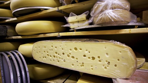 Swiss Emmental cheese is proving popular with Russians seeking to sidestep food import embargos.