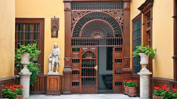 The front entrance to Casa Aliaga, the oldest house in the southern hemisphere.