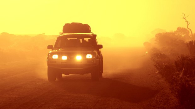 Dusty driving in the The Eyre Peninsula.