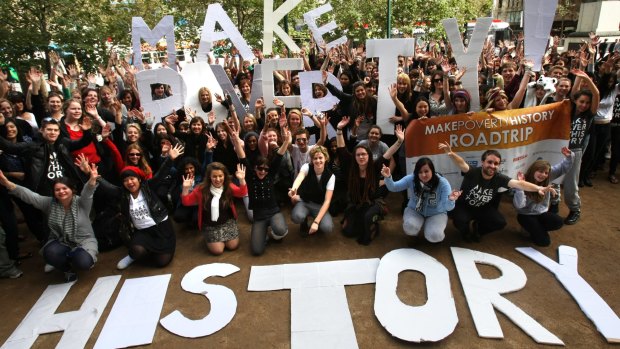 Young Australians hit the road for the Make Poverty History campaign.