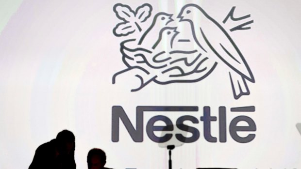 In 1974, Bettencourt entrusted nearly half of her own stake in the firm to Nestle in exchange for a three per cent holding in the Swiss company. 