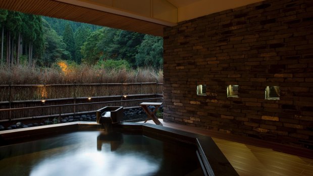 The Chinese-style, private onsen spa of Nishimuraya Shogetsutei in Kinosaki Onsen.
