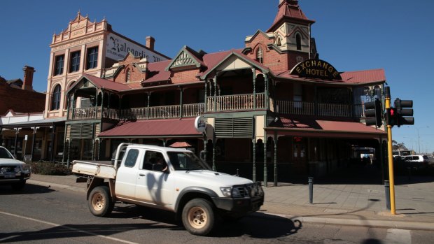 A summit to discuss the town's social problems was held in Kalgoorlie on Saturday.