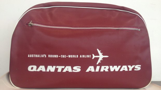 A Qantas Airways travel bag. Estimated value $50.