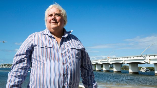 Clive Palmer is again taking legal action against his unhappy bedfellow Citic Limited.