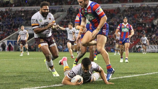 NEWCASTLE, AUSTRALIA - JULY 15: Jordan Kahu of the Broncos scores a try during the round 19 NRL match between the Newcastle Knights and the Brisbane Broncos at McDonald Jones Stadium on July 15, 2017 in Newcastle, Australia. (Photo by Tony Feder/Getty Images)