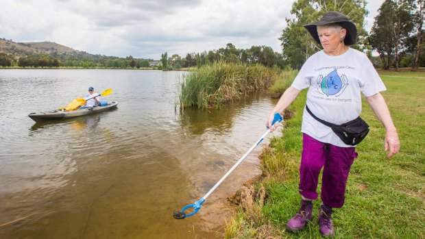 A Tychonema algae outbreak has closed the lake to swimming and fishing.