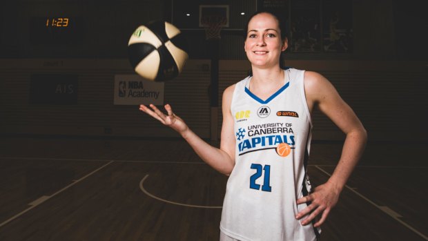 Canberra Capitals Keely Froling.