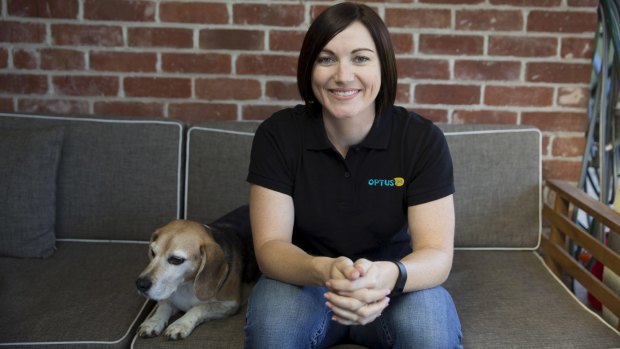 Anna Meares wearing an Optus branded t-shirt.