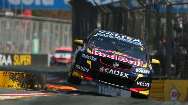 V8 supercars will have title sponsorship for the first time since 2001.
