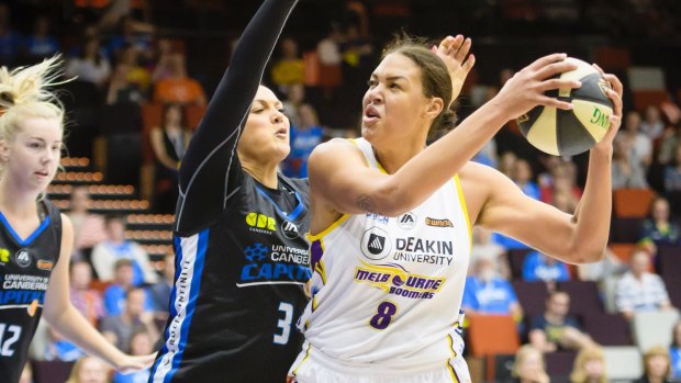Melbourne centre Liz Cambage proved too strong for the Capitals.