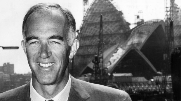 Danish architect Jørn Utzon in front of the Sydney Opera House during its construction.