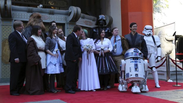 Characters from Star Wars were among the wedding party when Caroline Ritter married Andrew Porters.
