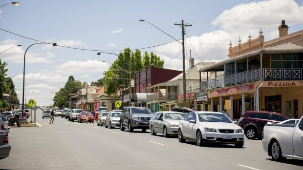 Traffic builds up in Braidwood on Sunday during the annual Canberra migration to the south coast. 