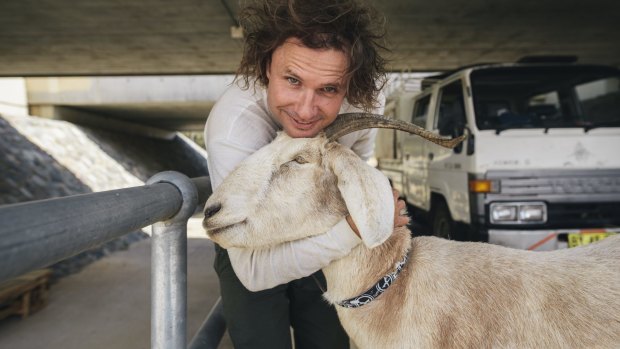 Jimbo Bazoobi with Gary the Goat who is in Canberra to gather 500 signatures for the Australian Electoral Commission so that he can start the Gary The Goat Party. 