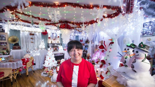 Monica Azzopardi has transformed her Pattersons Lake home into a winter wonderland.