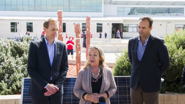 Environment Minister Simon Corbell, Education Minister Joy Burch and Solar Choice managing director Angus Gemmell announce the Amaroo School solar display.