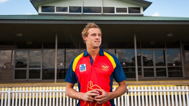 English cricketer Charlie Morris has joined Tuggeranong for the Cricket ACT first-grade season.