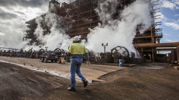 Queensland Nickel's 550 remaining workers will lose their jobs at the close of business on Friday.
