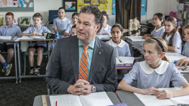 Minister for Education John-Paul Langbroek at Fig Tree Pocket State School spruiking the governments second-language message.