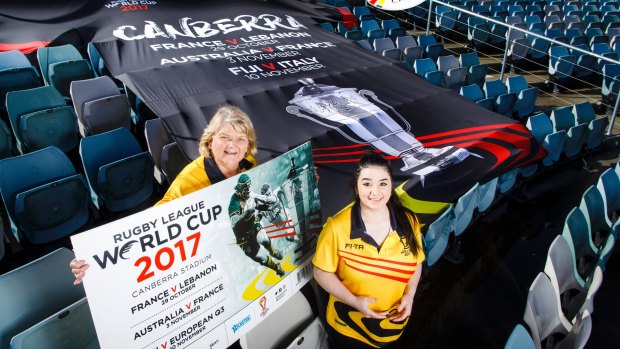 Faye Argento and her granddaughter Tia will volunteer at the Rugby League World Cup.