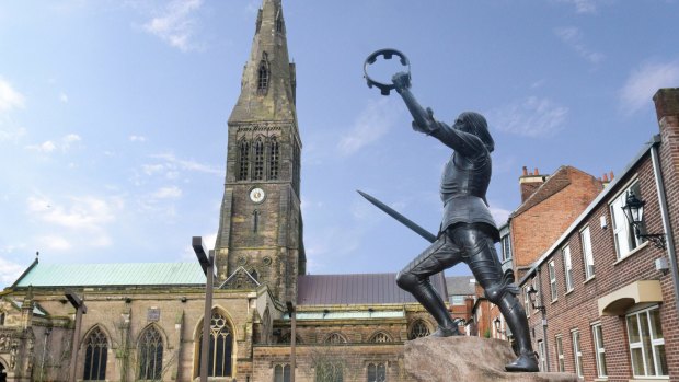 The king is dead: A statue of King Richard III outside Leicester Cathedral.