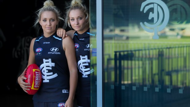 Jess (left) missed last year due to injury while Sarah played every game for Carlton. 