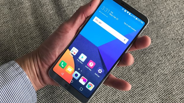 The LG G6 has a larger screen than the G5, but thanks to its skinny bezels it's around the same physical size.