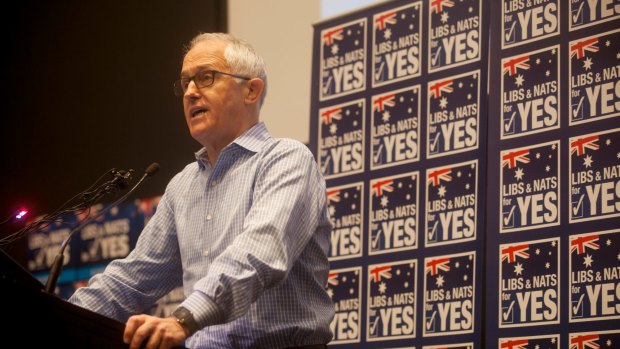 Prime Minister Malcolm Turnbull speaks to the  NSW Liberals and Nationals for Yes group at the Australian Museum in Sydney on Sunday.  