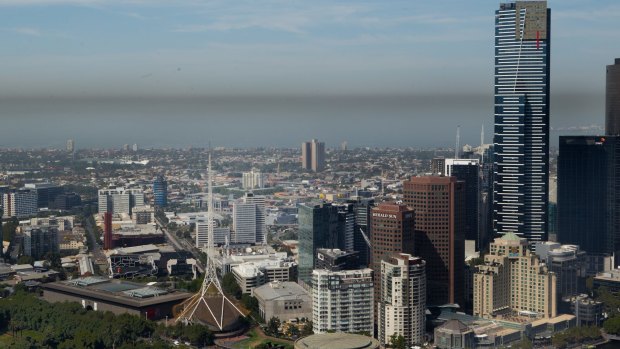 In Melbourne particle pollution is the major air pollutant, although other pollutants such as ozone are also of concern. 